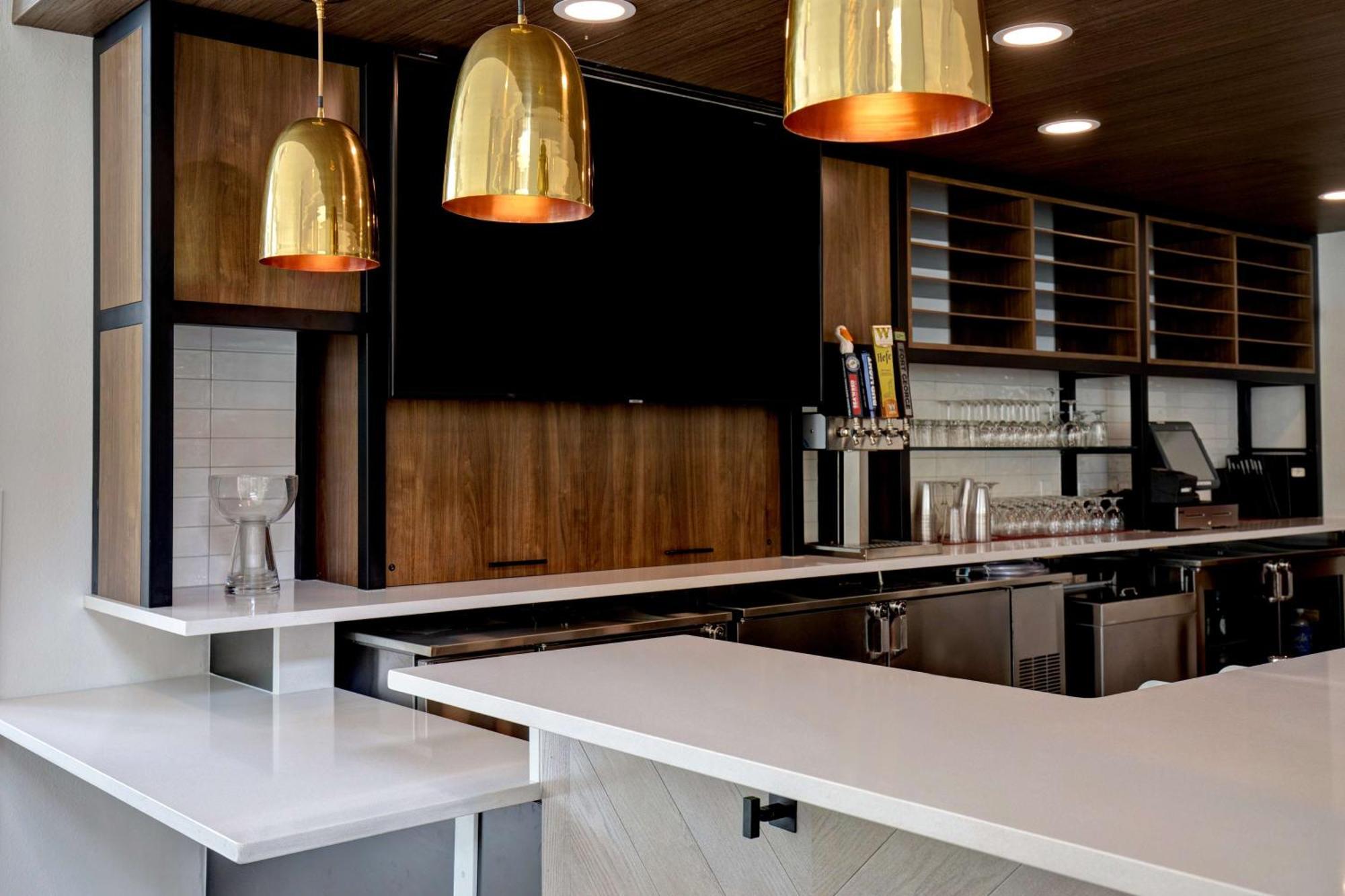 Hilton Garden Inn Portland/Beaverton Buitenkant foto